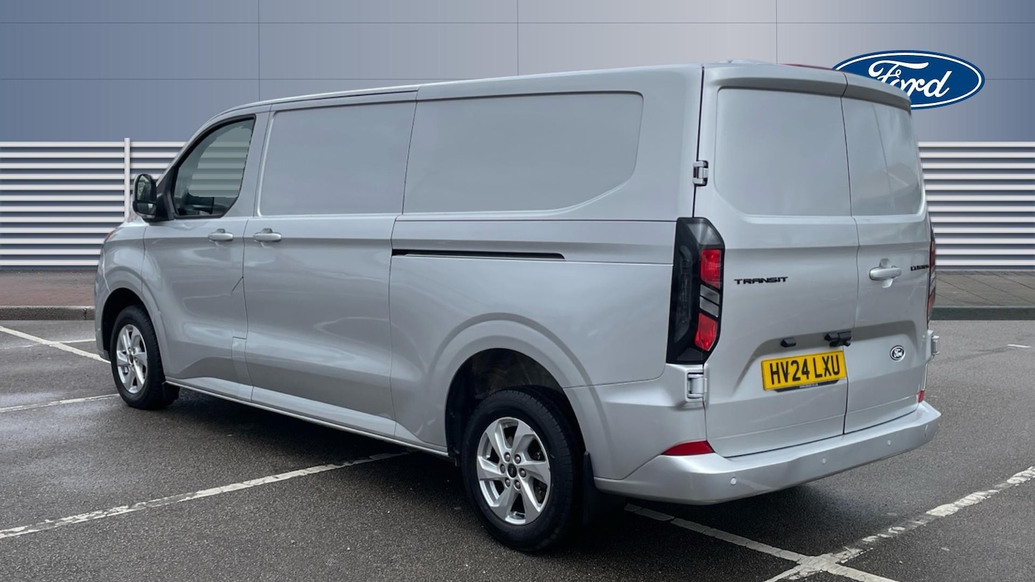 Used Ford Transit Custom 2024 for sale - 78179485: Photo 2