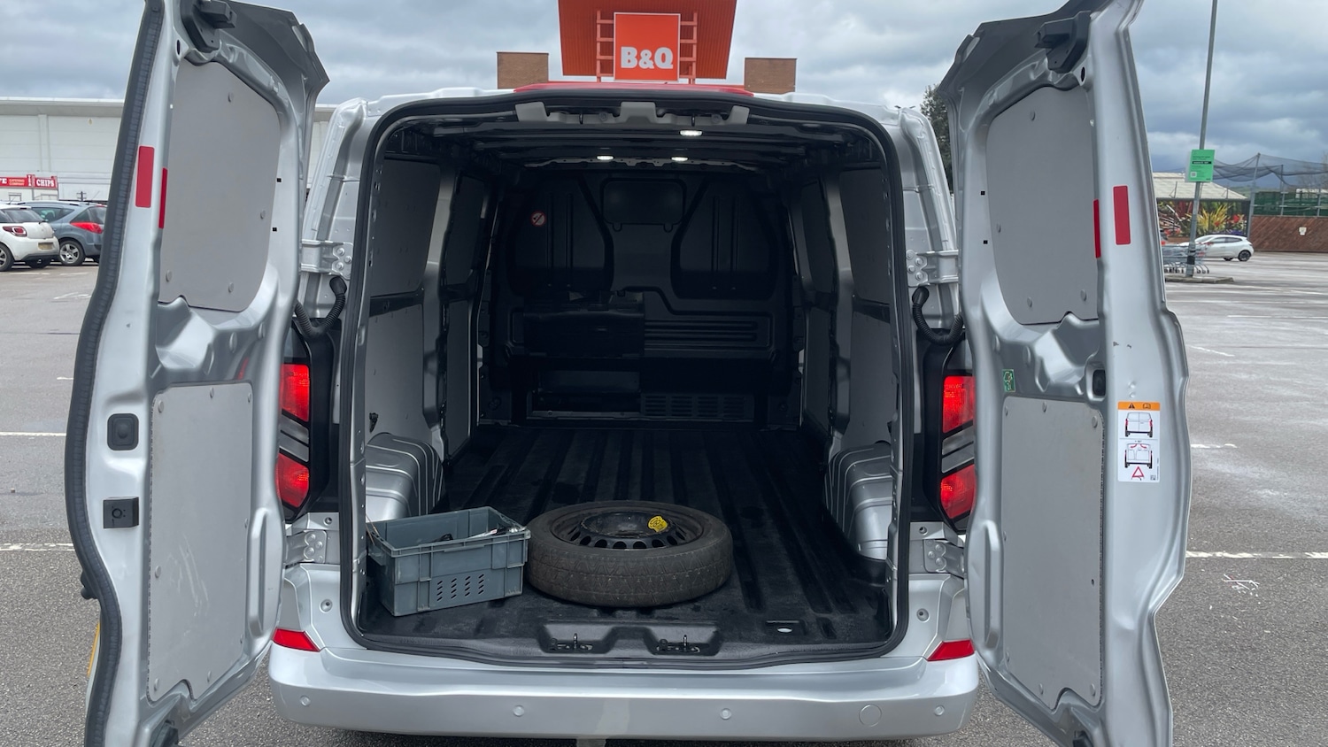 Used Ford Transit Custom 2024 for sale - 78179485: Photo 24