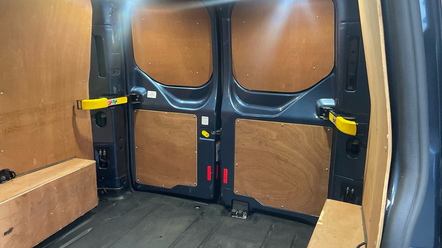 Used Ford Transit Custom 2020 for sale - 77220716: Photo 17