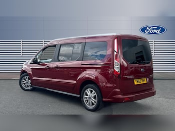 Used Ford Tourneo Connect 2019 for sale - 75789969: Photo