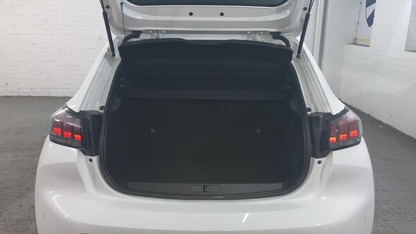 Used Peugeot 208 2022 for sale - 76198085: Photo 25