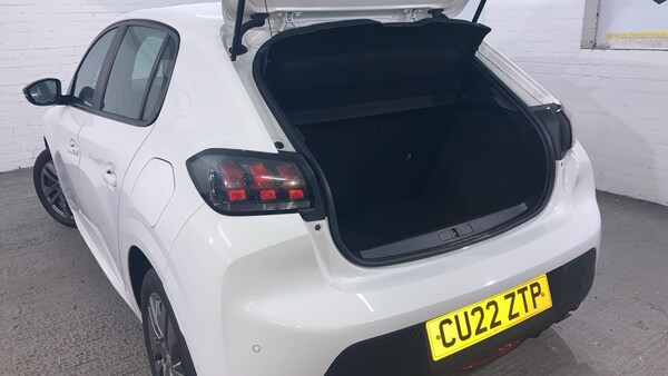 Used Peugeot 208 2022 for sale - 76198085: Photo 36
