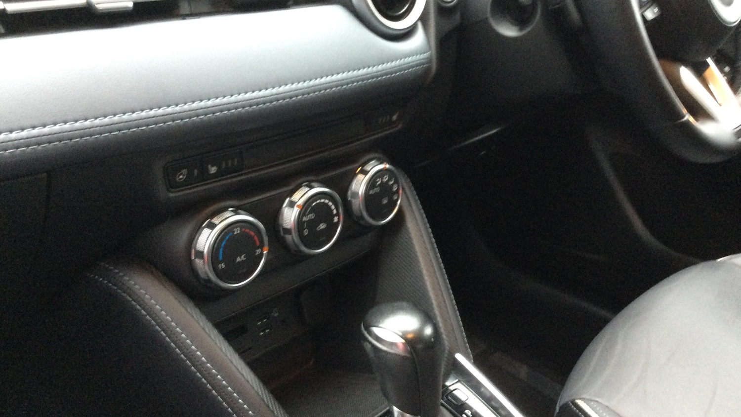 Used Mazda Mazda2 2022 for sale - 76766830: Photo 17