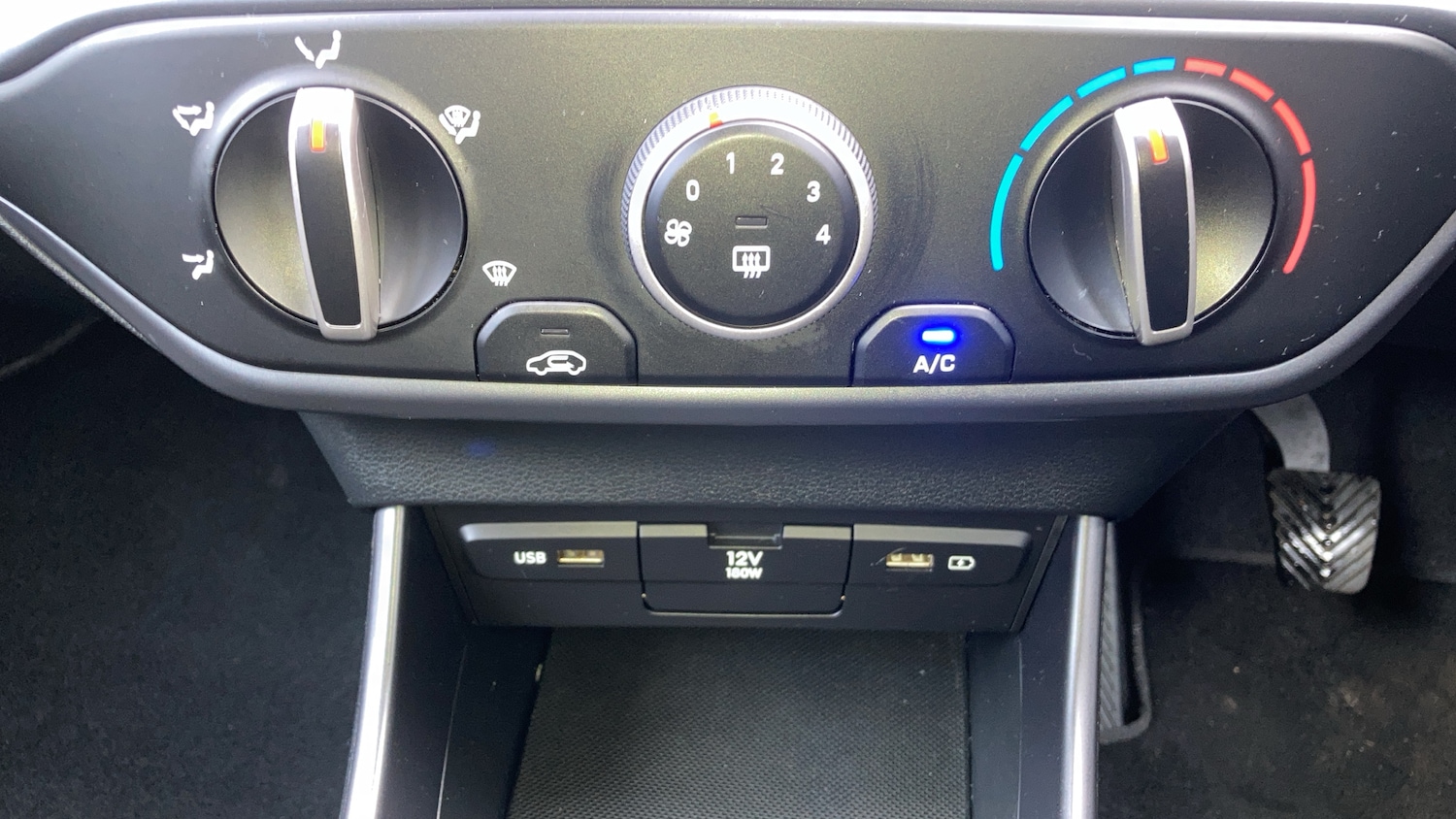 Used Hyundai i20 2023 for sale - 77184809: Photo 14