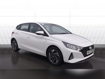 Used Hyundai i20 2023 for sale - 77184809: Photo