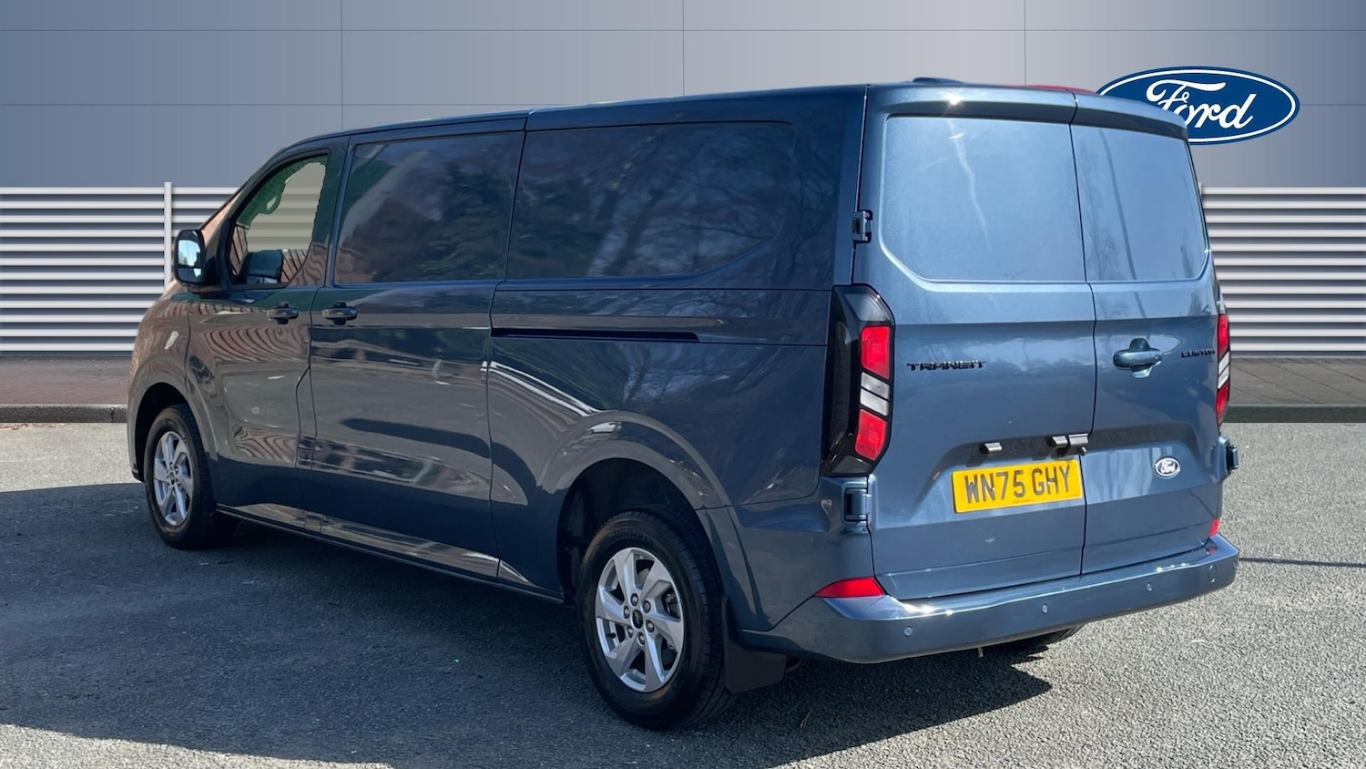 Used Ford Transit Custom 2025 for sale - 77965606: Photo 2