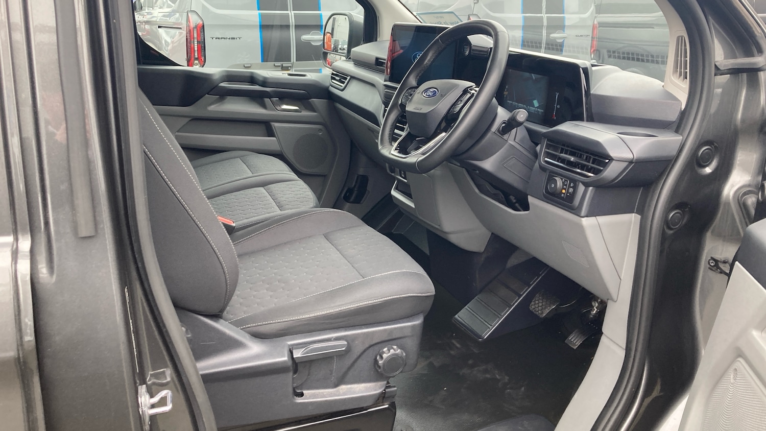 Used Ford Transit Custom 2024 for sale - 77607439: Photo 6