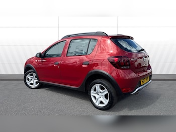 Used Dacia Sandero Stepway 2017 for sale - 78592887: Photo