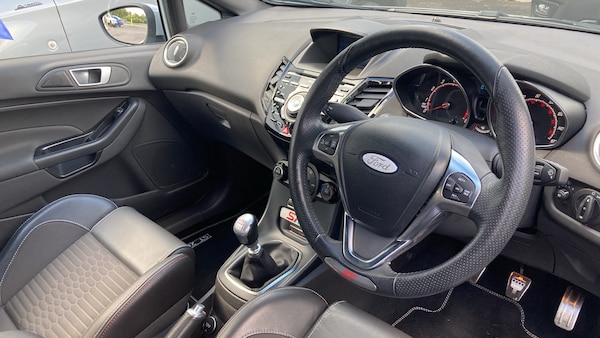 Used Ford Fiesta 2016 for sale - 76104631: Photo 21
