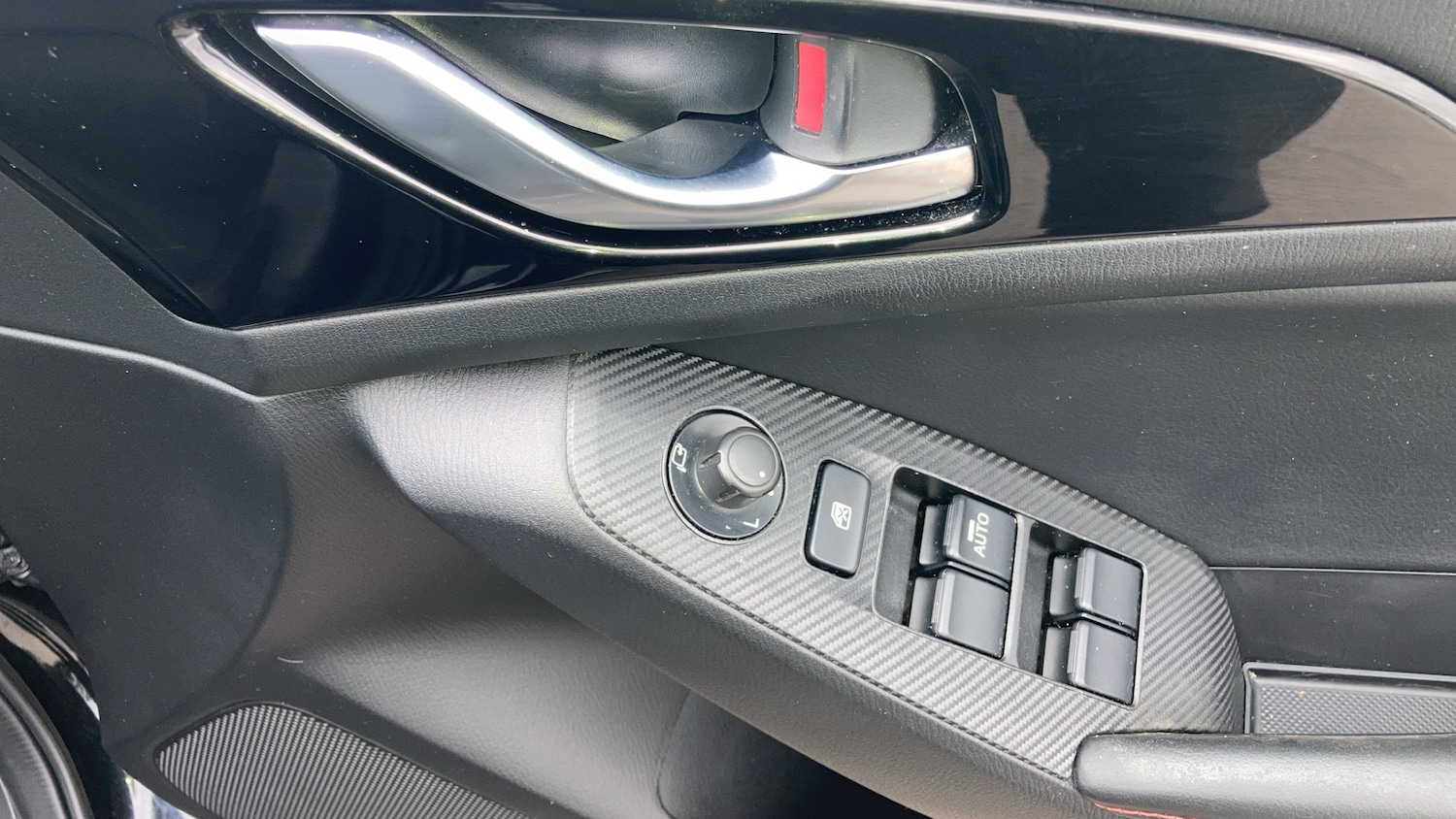 Used Mazda Mazda3 2015 for sale - 76089002: Photo 25