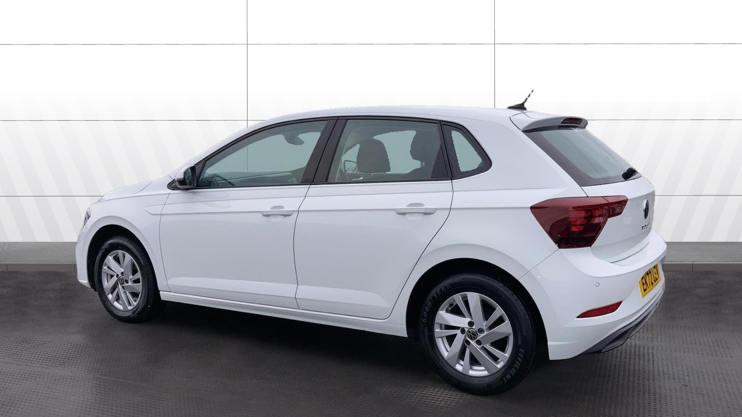 Used Volkswagen Polo 2022 for sale - 76232237: Photo 2