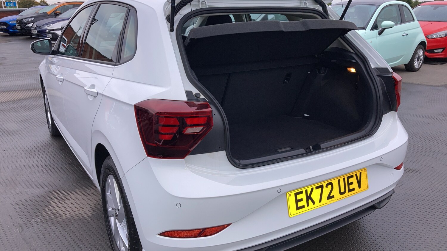 Used Volkswagen Polo 2022 for sale - 76232237: Photo 39