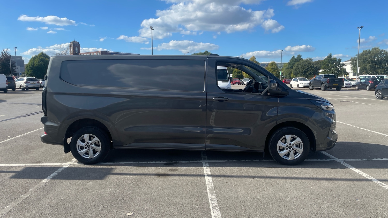 Used Ford Transit Custom 2024 for sale - 76075737: Photo 17