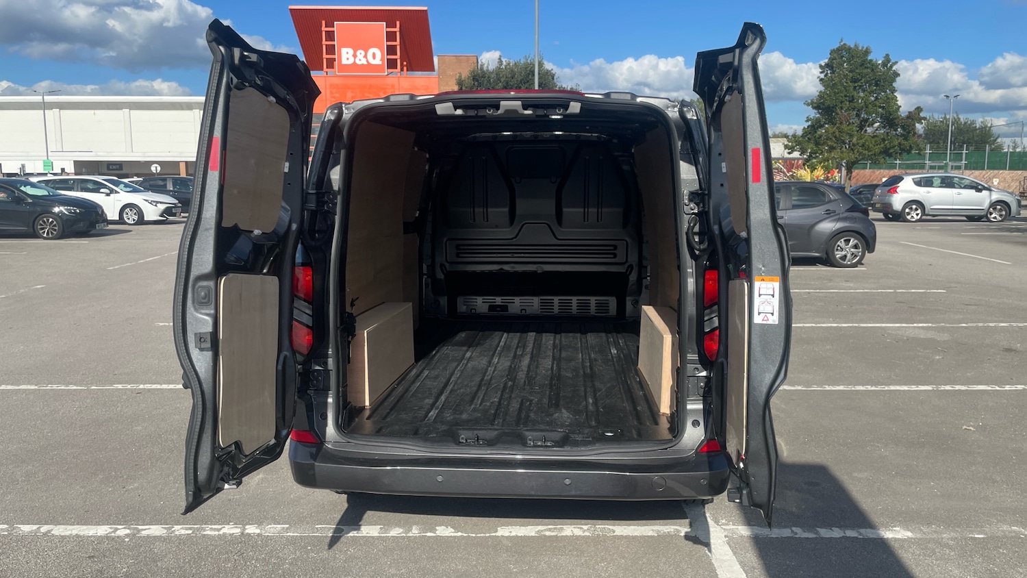 Used Ford Transit Custom 2024 for sale - 76075737: Photo 20