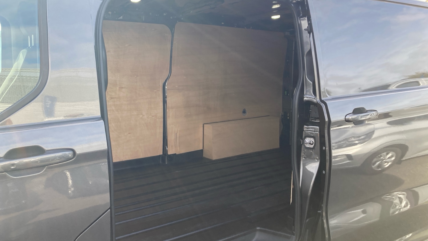 Used Ford Transit Custom 2024 for sale - 76075737: Photo 38
