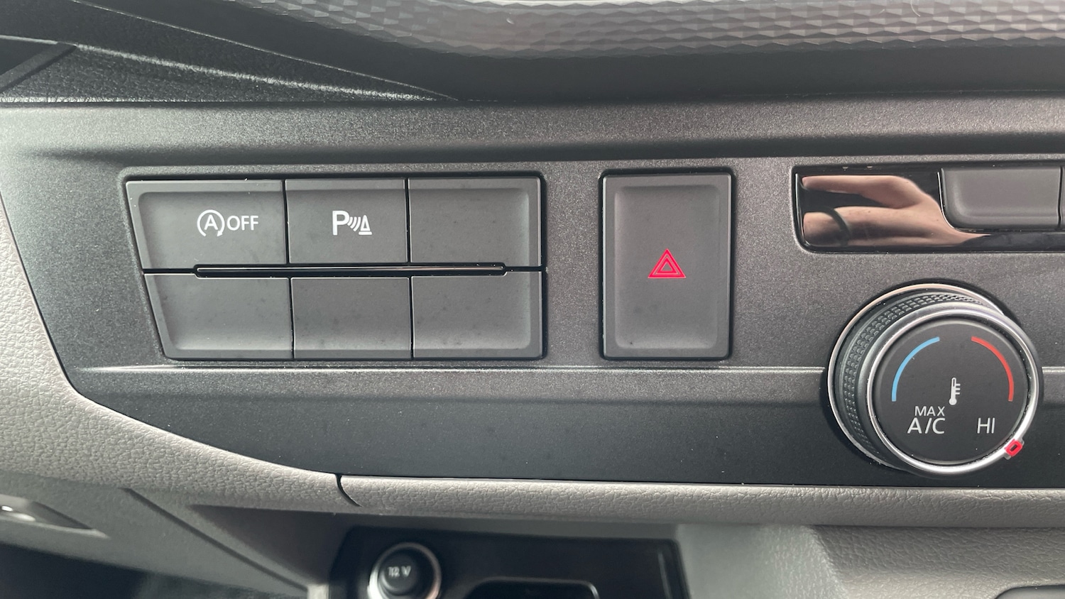 Used Volkswagen Transporter 2024 for sale - 77718485: Photo 16