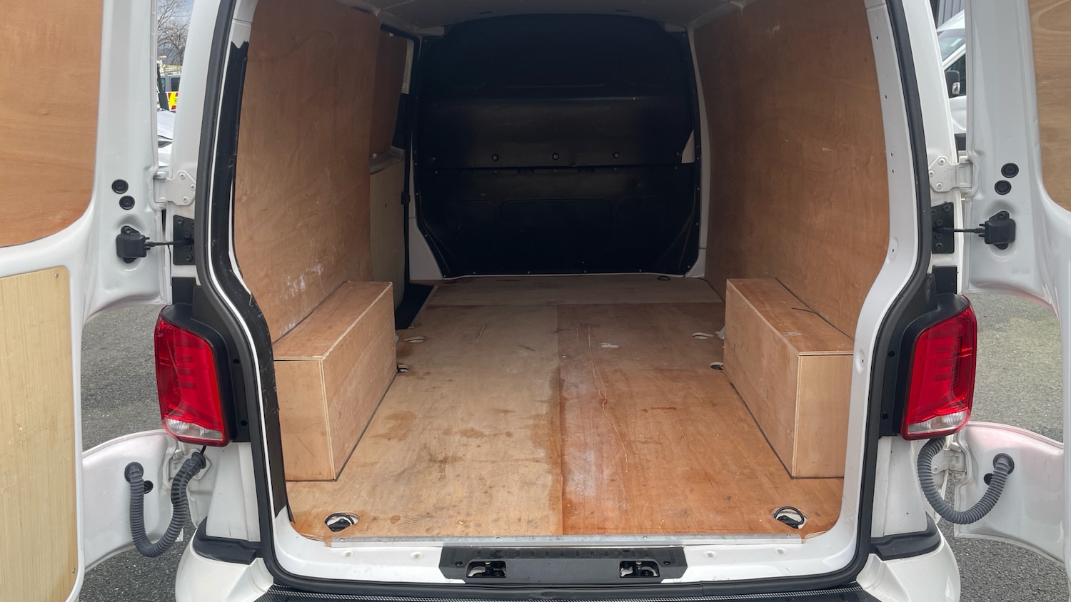 Used Volkswagen Transporter 2024 for sale - 77718485: Photo 27