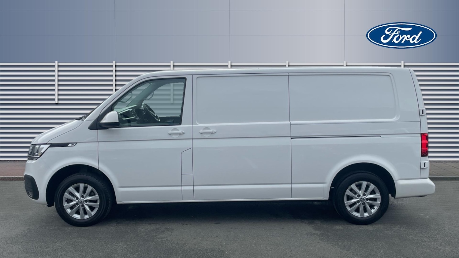Used Volkswagen Transporter 2024 for sale - 77718485: Photo 3