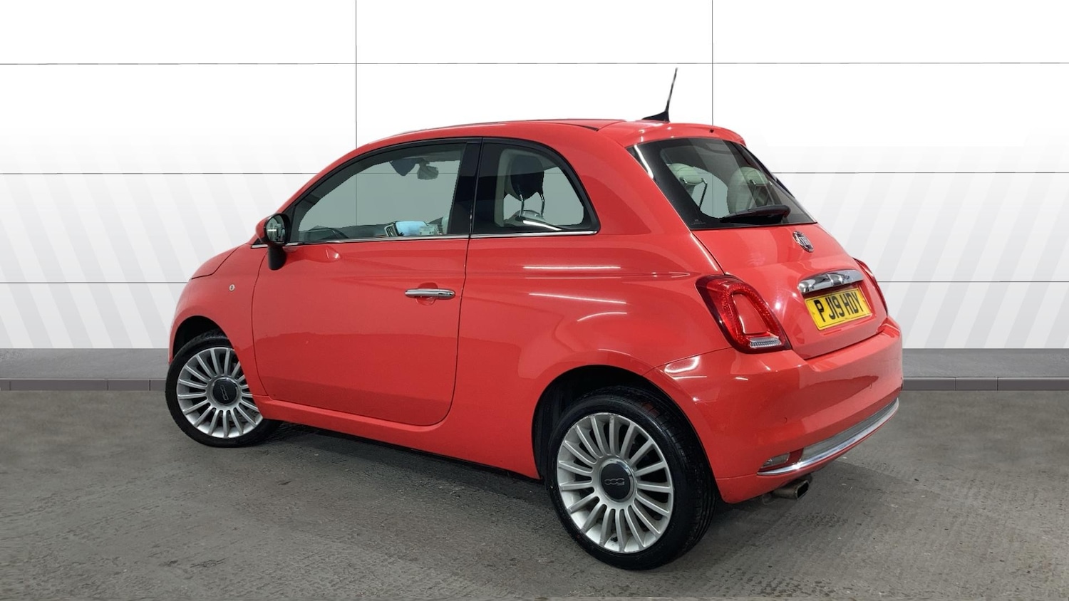 Used Fiat 500 2019 for sale - 77114092: Photo 2