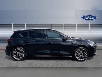 Used Ford Focus 2023 for sale - 78838413: Photo