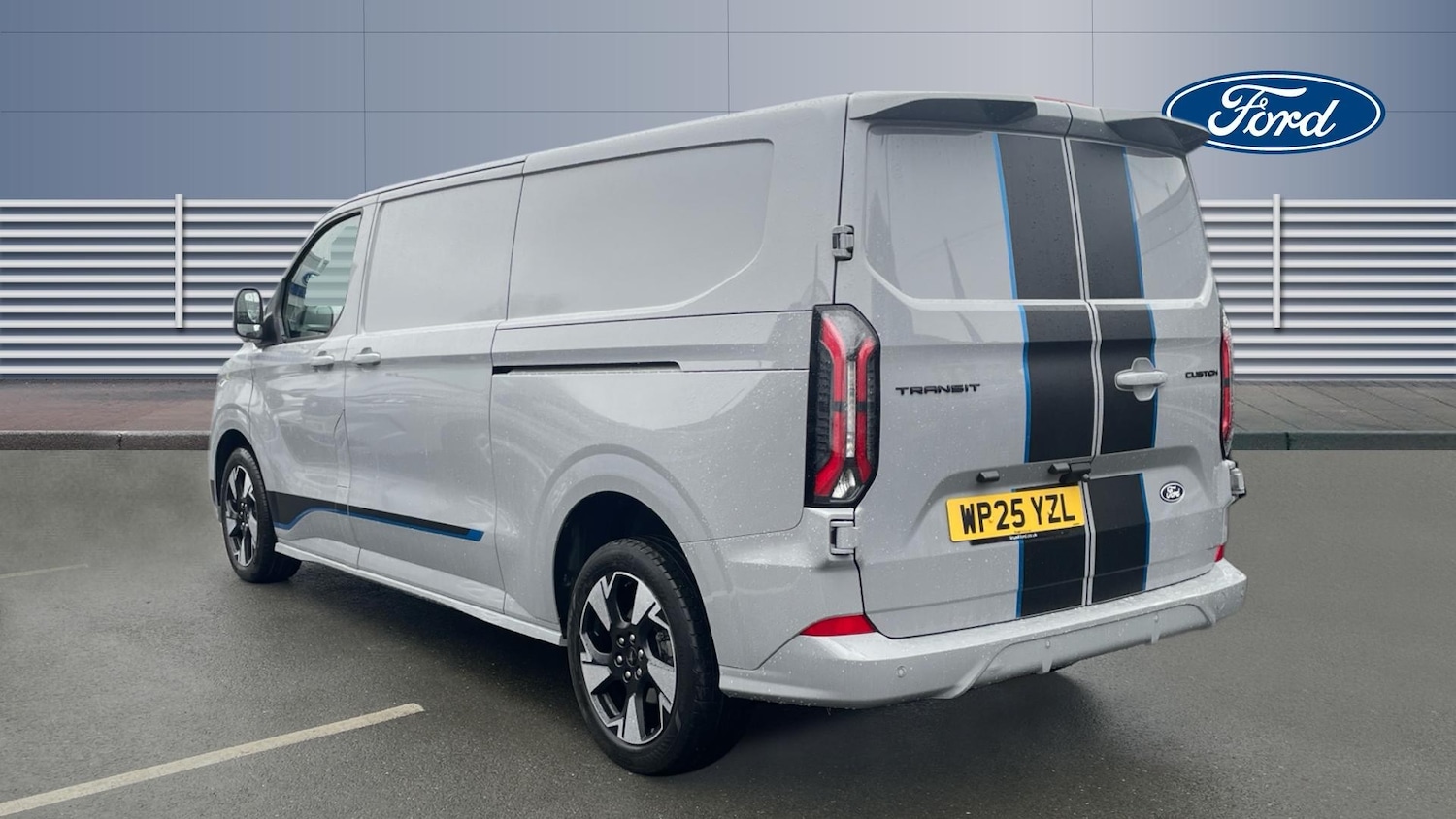 Used Ford Transit Custom 2025 for sale - 77578118: Photo 2