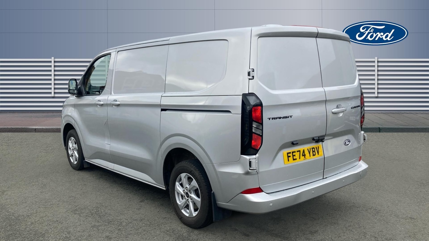 Used Ford Transit Custom 2024 for sale - 77595173: Photo 2