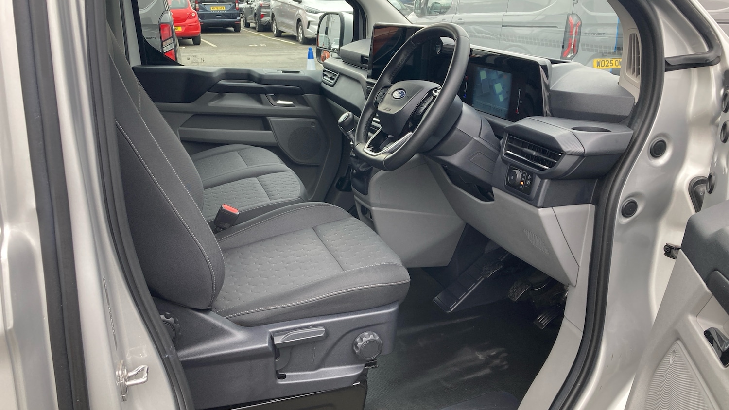 Used Ford Transit Custom 2024 for sale - 77595173: Photo 4