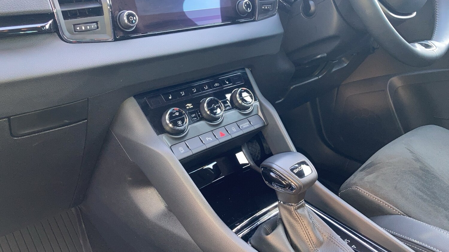 Used Skoda Karoq 2024 for sale - 76792888: Photo 15