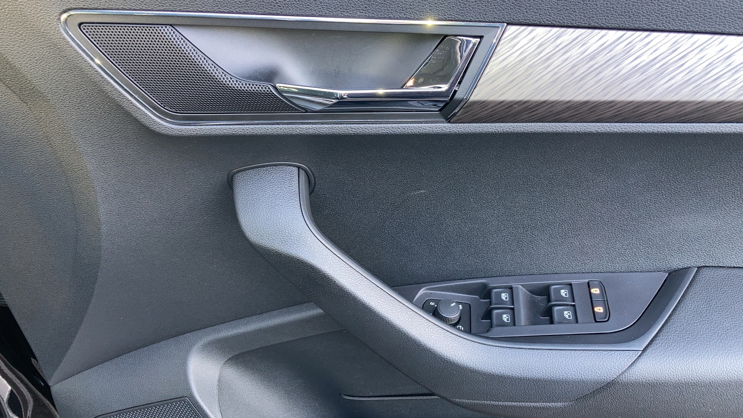 Used Skoda Karoq 2024 for sale - 76792888: Photo 35