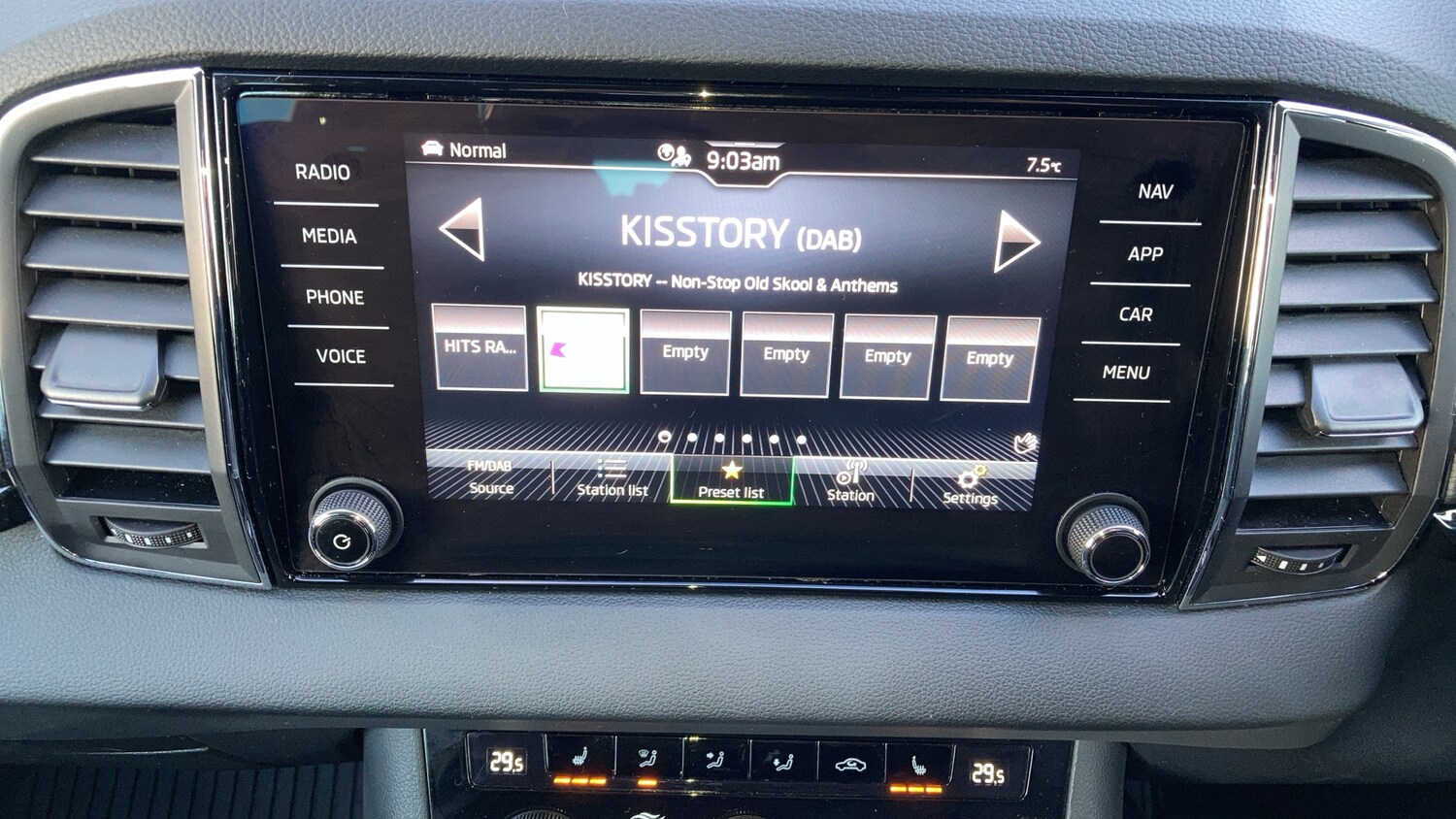 Used Skoda Karoq 2024 for sale - 76792888: Photo 43