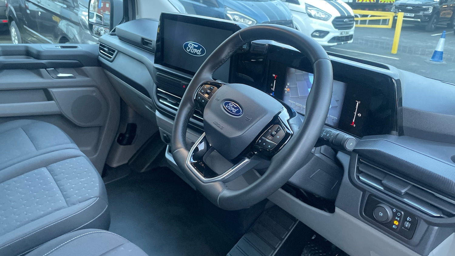 Used Ford Transit Custom 2024 for sale - 77245425: Photo 16