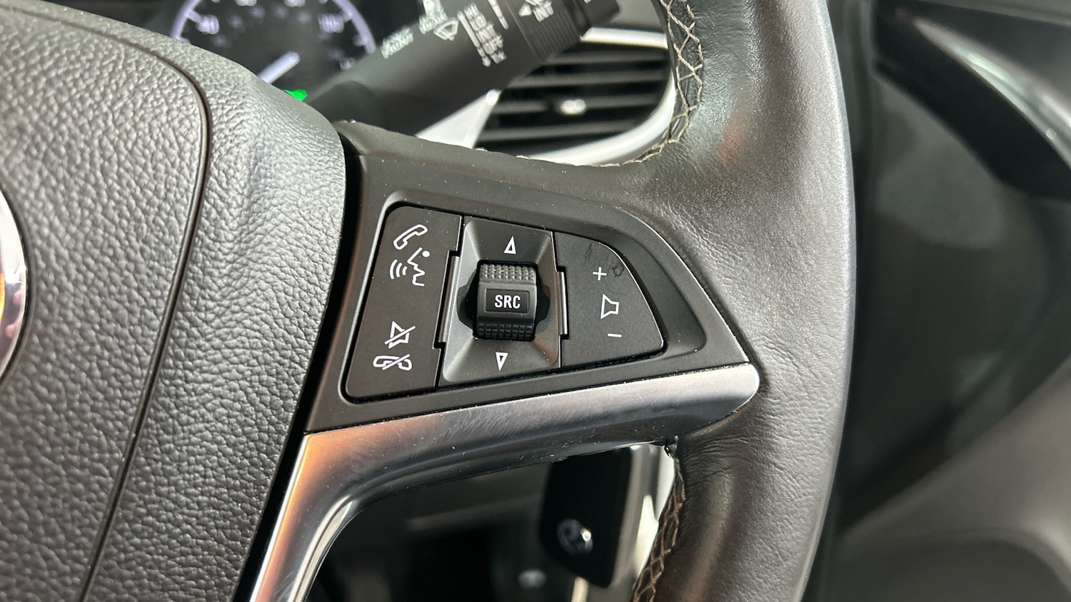 Used Vauxhall Mokka X 2017 for sale - 78027090: Photo 19