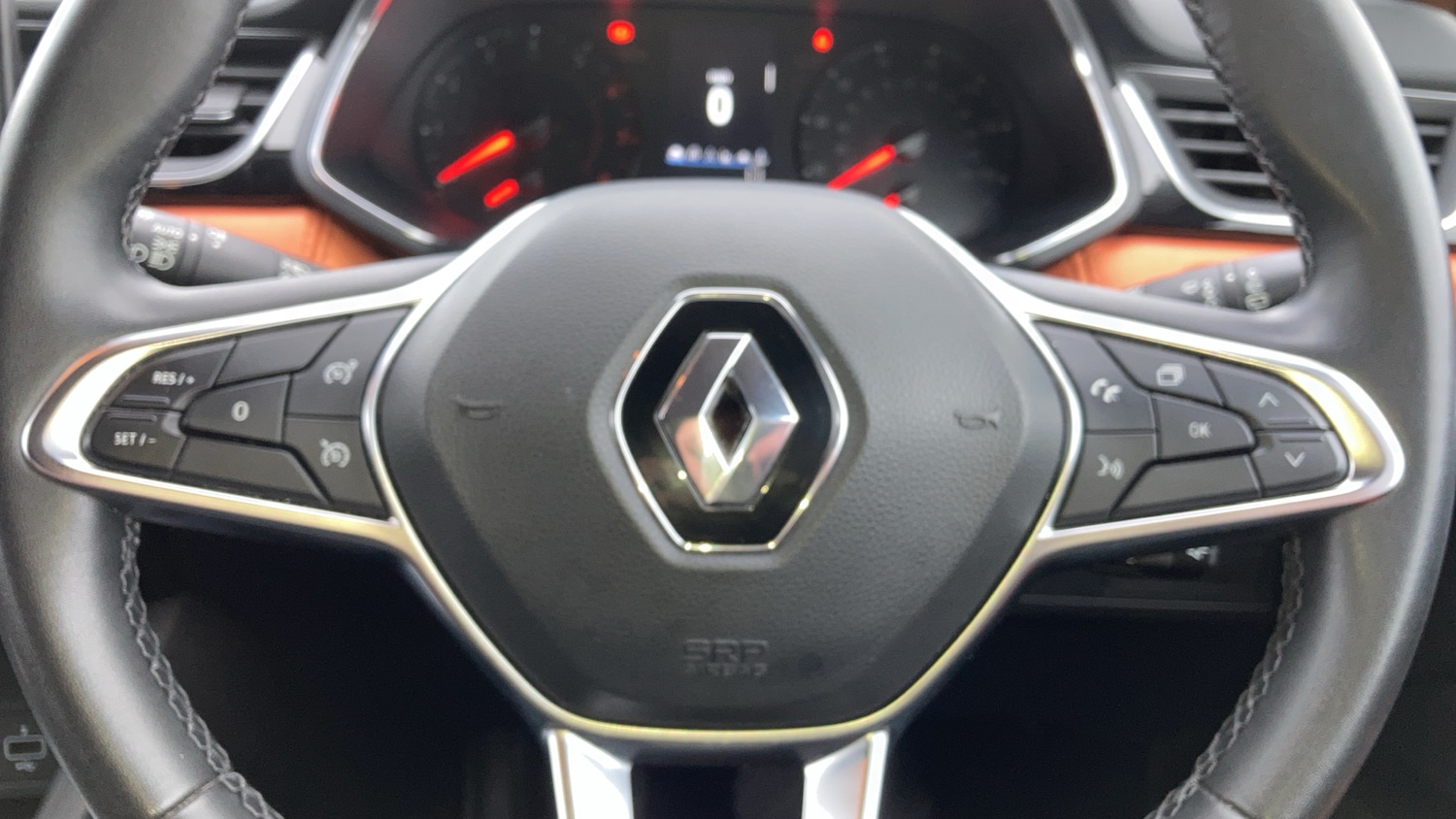 Used Renault Captur 2020 for sale - 77078965: Photo 18