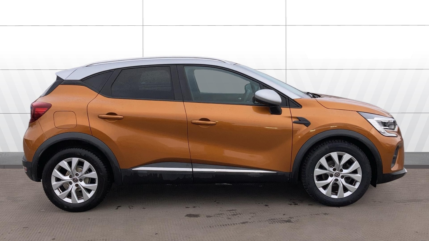 Used Renault Captur 2020 for sale - 77078965: Photo 3