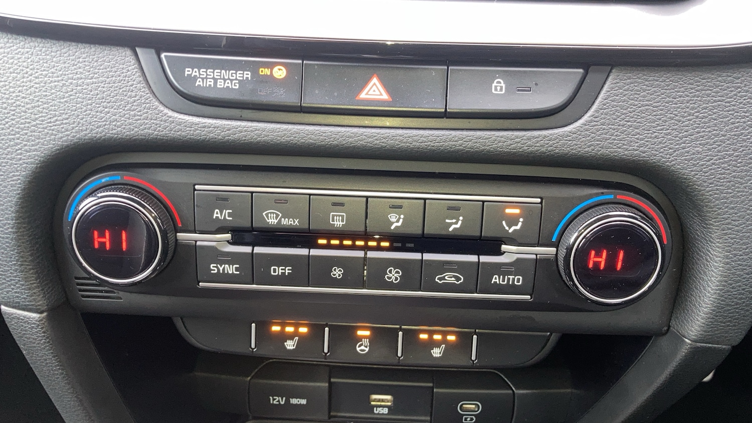 Used Kia Ceed 2023 for sale - 77136802: Photo 19