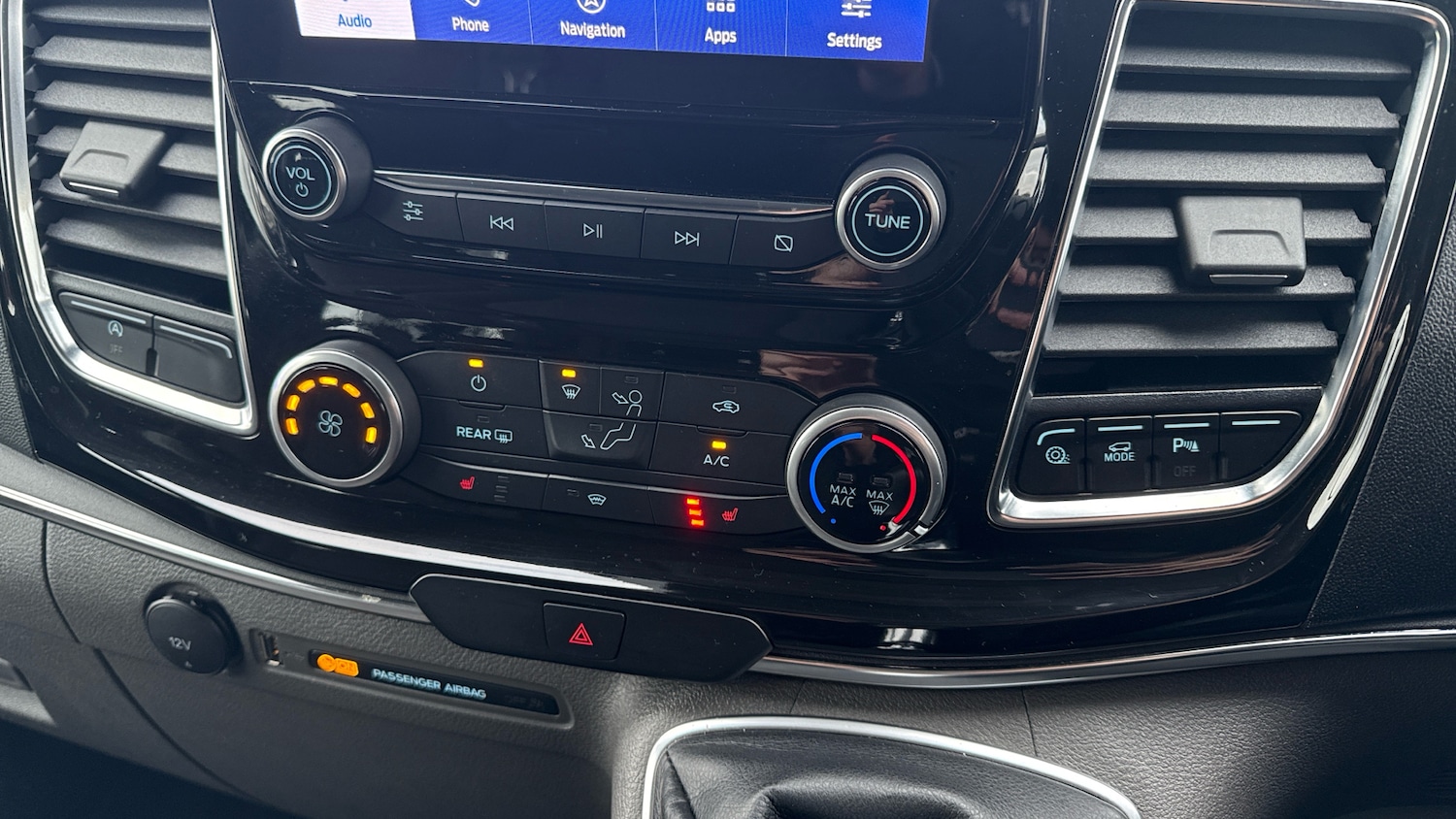 Used Ford Tourneo Custom 2023 for sale - 77300287: Photo 28