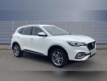 MG - MG HS