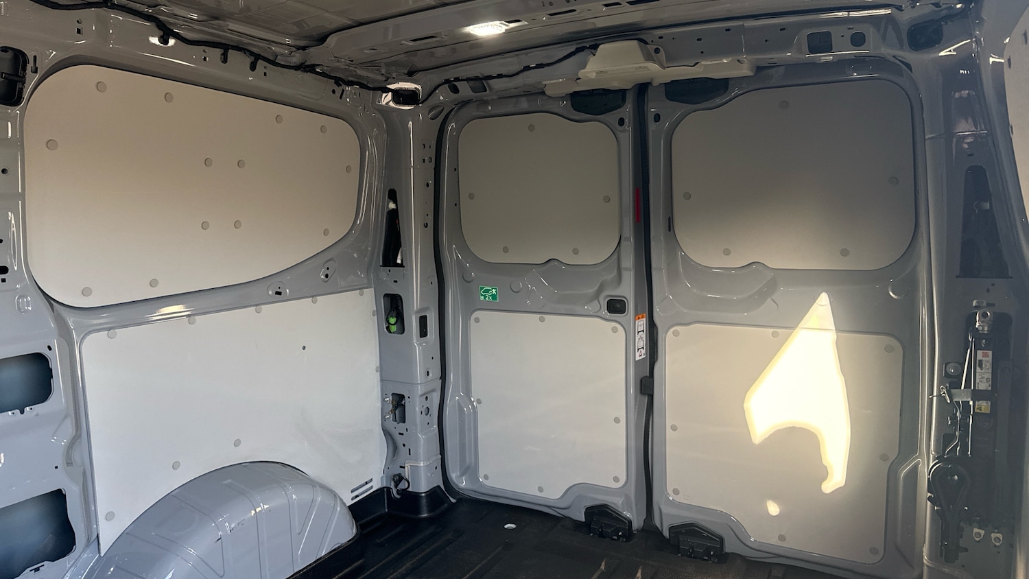 Used Ford Transit Custom 2025 for sale - 76766839: Photo 14