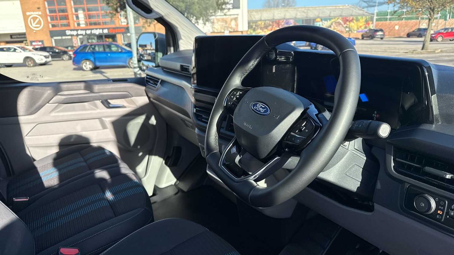 Used Ford Transit Custom 2025 for sale - 76766839: Photo 5