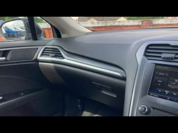 Used Ford Mondeo 2015 for sale - 74868560: Photo