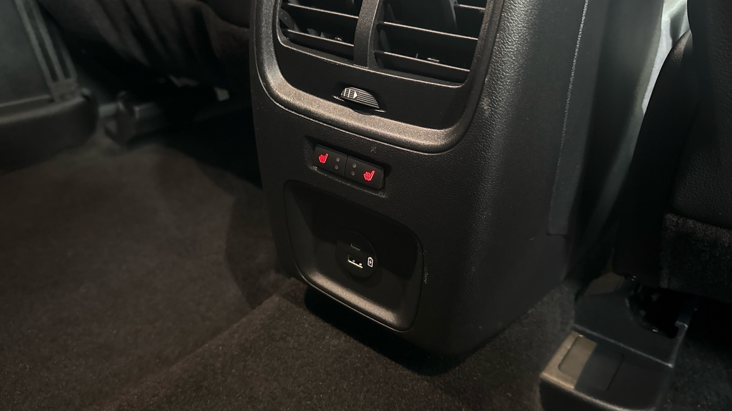 Used Ford Kuga 2022 for sale - 76884738: Photo 21