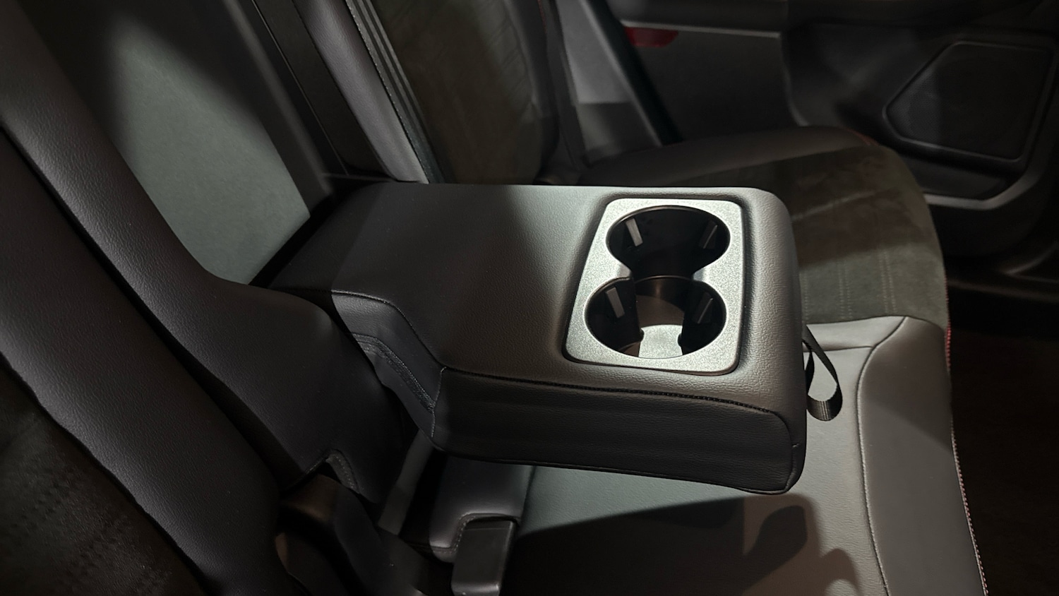 Used Ford Kuga 2022 for sale - 76884738: Photo 24