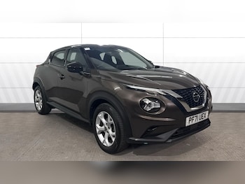 2022 (71) - 1.0 DiG-T 114 N-Connecta 5dr Petrol Hatchback