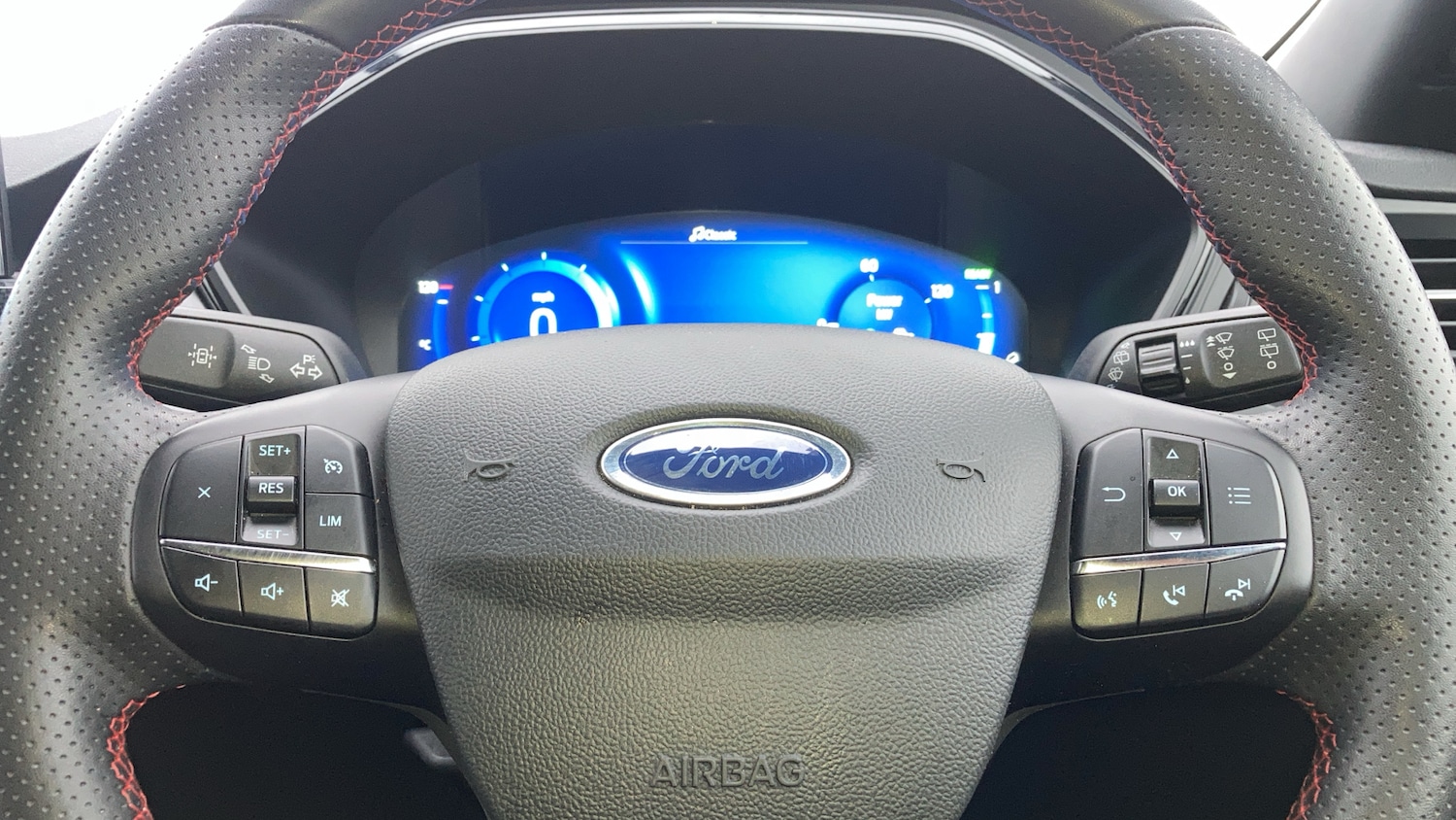 Used Ford Kuga 2023 for sale - 76980725: Photo 17