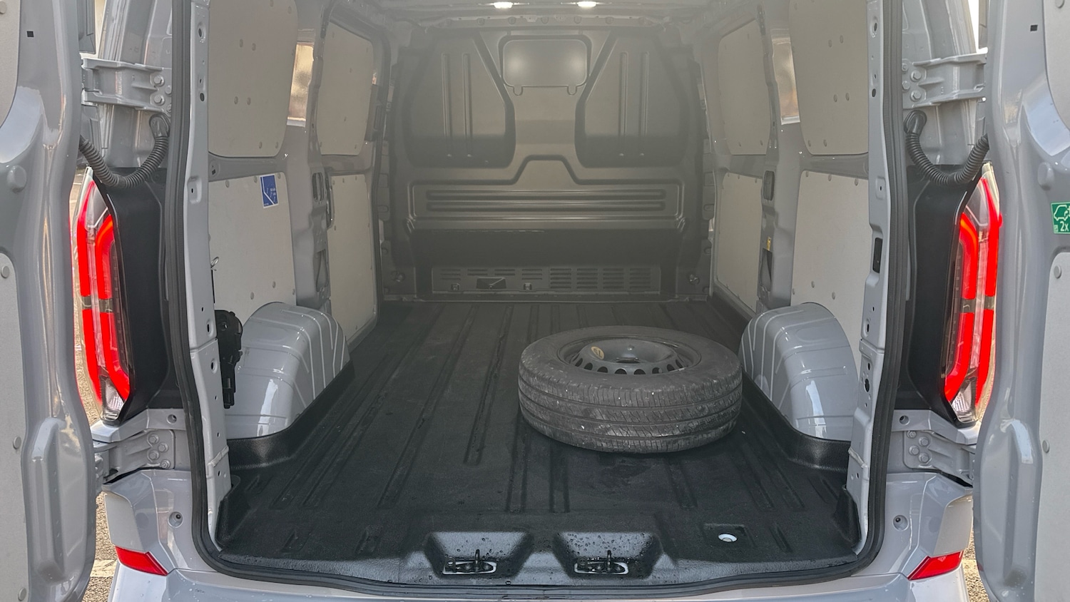 Used Ford Transit Custom 2025 for sale - 76879250: Photo 12