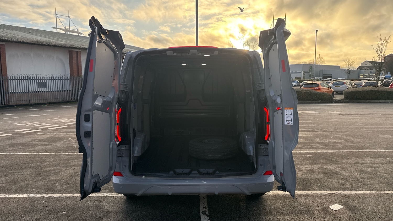 Used Ford Transit Custom 2025 for sale - 76879250: Photo 3