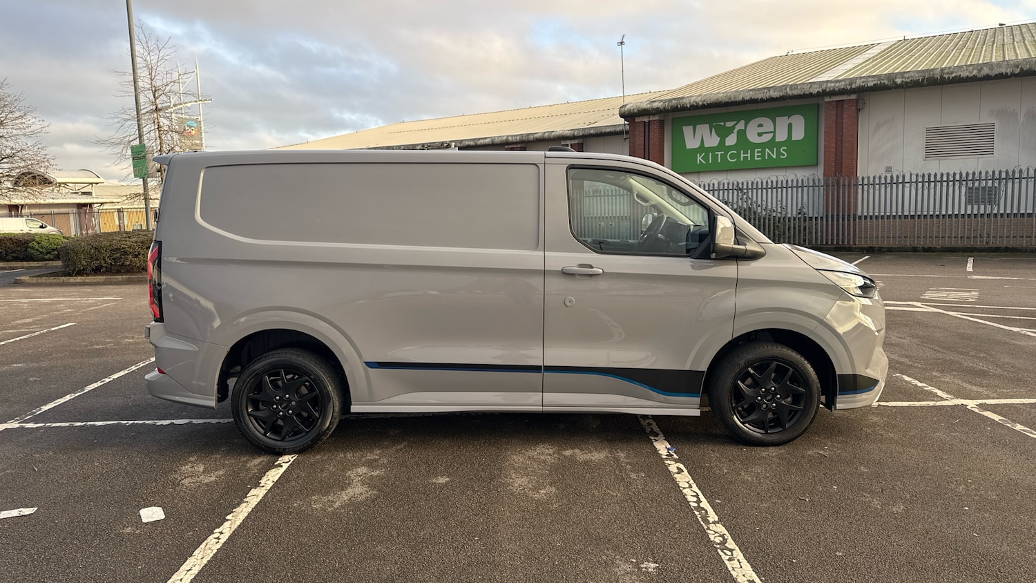 Used Ford Transit Custom 2025 for sale - 76879250: Photo 9