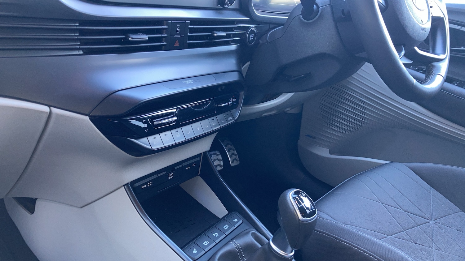 Used Hyundai BAYON 2022 for sale - 76653138: Photo 15