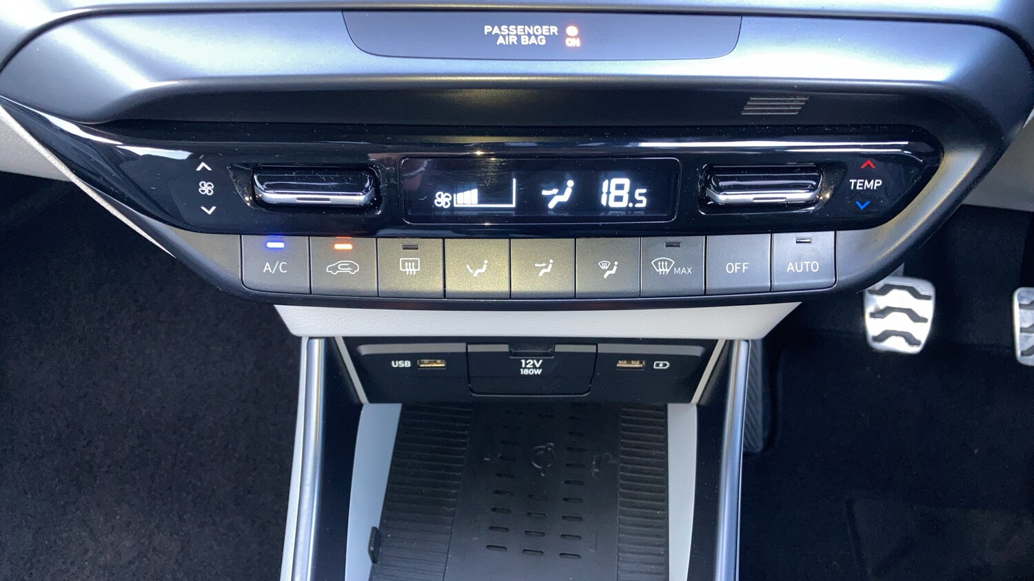 Used Hyundai BAYON 2022 for sale - 76653138: Photo 42