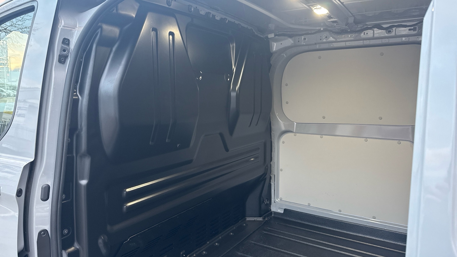 Used Ford Transit Custom 2025 for sale - 77077798: Photo 18